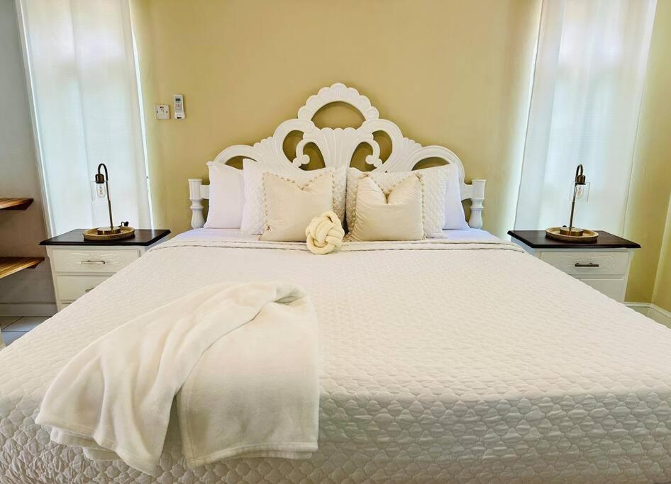 Falcon Islandview - Airport Pickup Available - 24Security Montego Bay Exterior foto