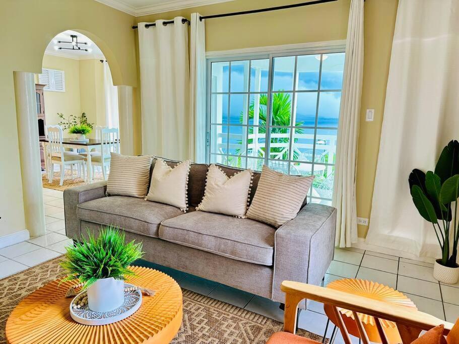 Falcon Islandview - Airport Pickup Available - 24Security Montego Bay Exterior foto